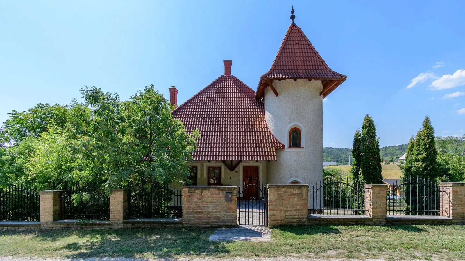 Családi ház – Balatongyörök