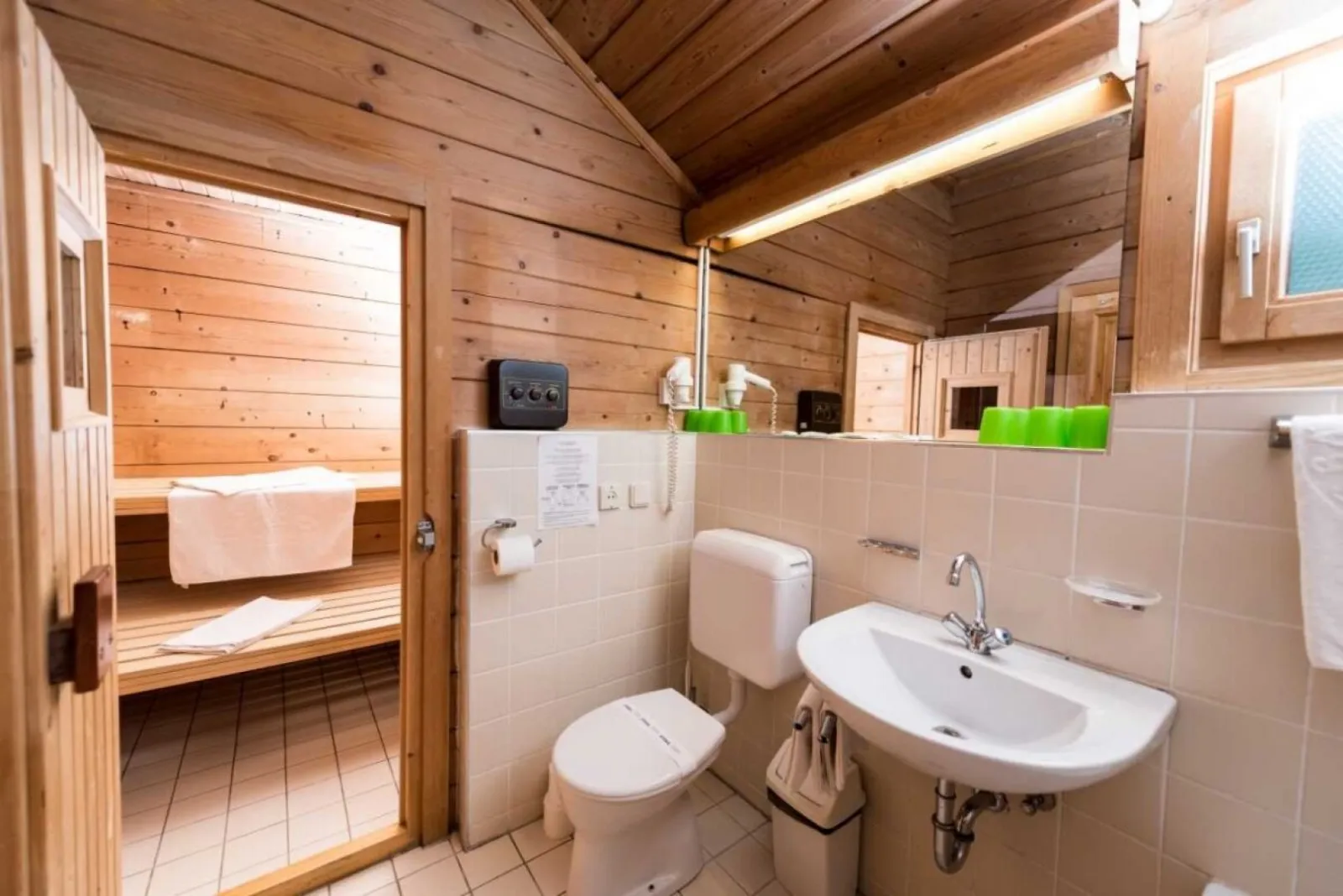 Panzió / Hotel / Apartmanház – Budapest, II. kerület, 12. fotó