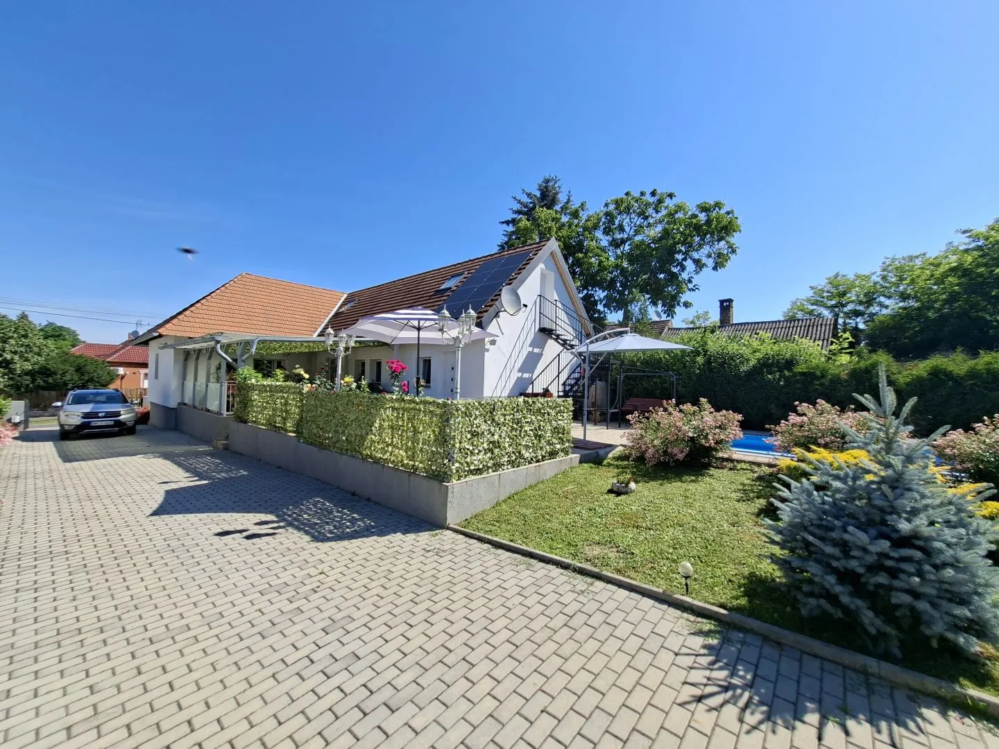 Családi ház – Vindornyafok